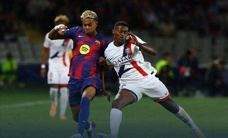 残阵巴黎2-1逆转巴萨，边路优势助力新科欧冠冠军笑傲